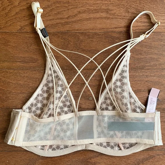 NWT Victoria's Secret Very Sexy Starburst Plunge Bra Cream Underwire Unlined 32B - Picture 7 of 13